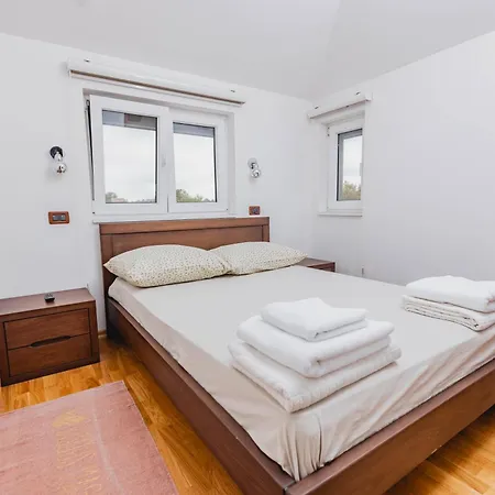 Kalvarija Lägenhet *